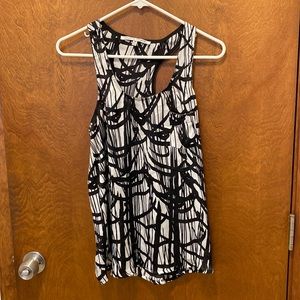 Collective concepts tank top size medium